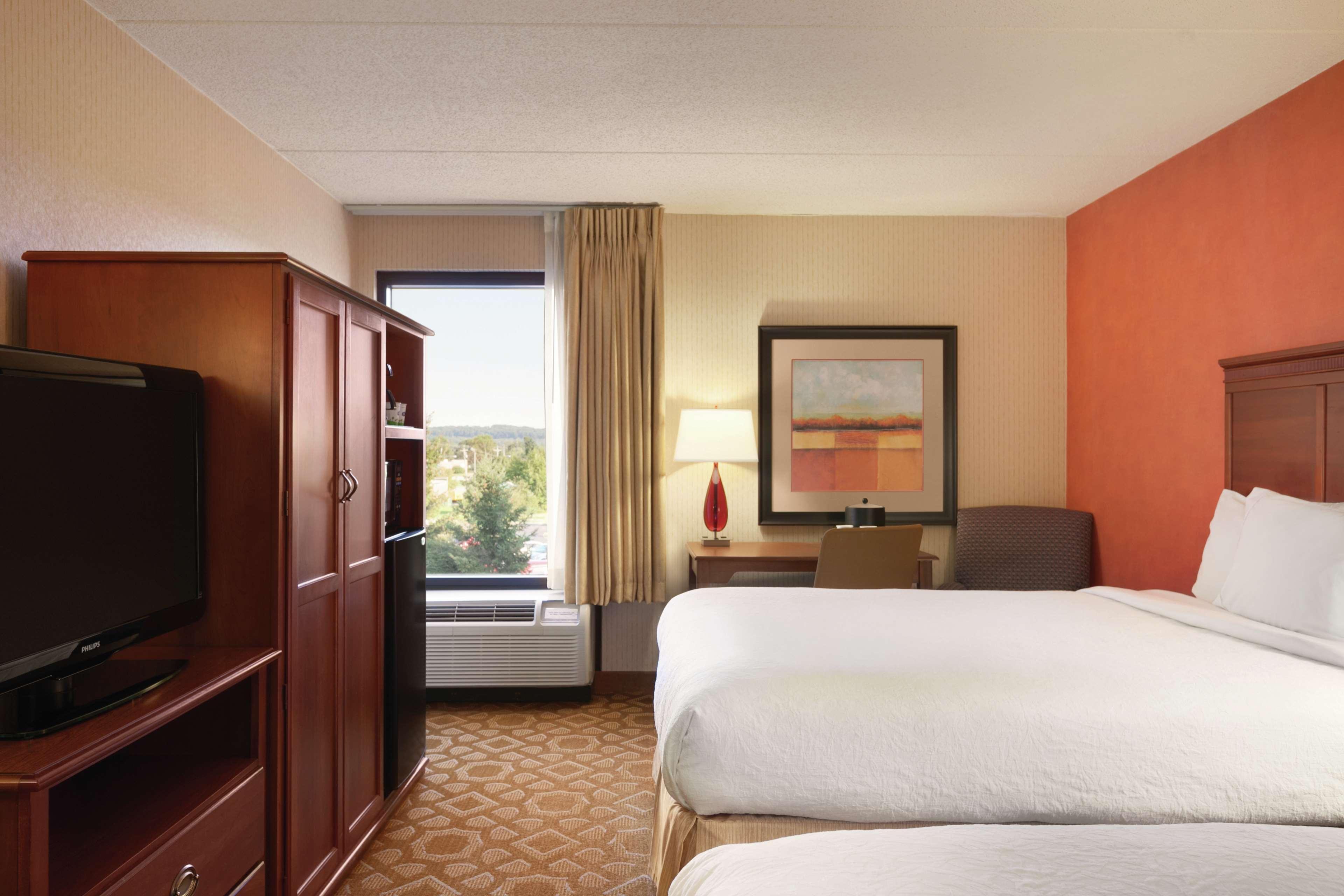 Hampton Inn - Йорк Екстериор снимка