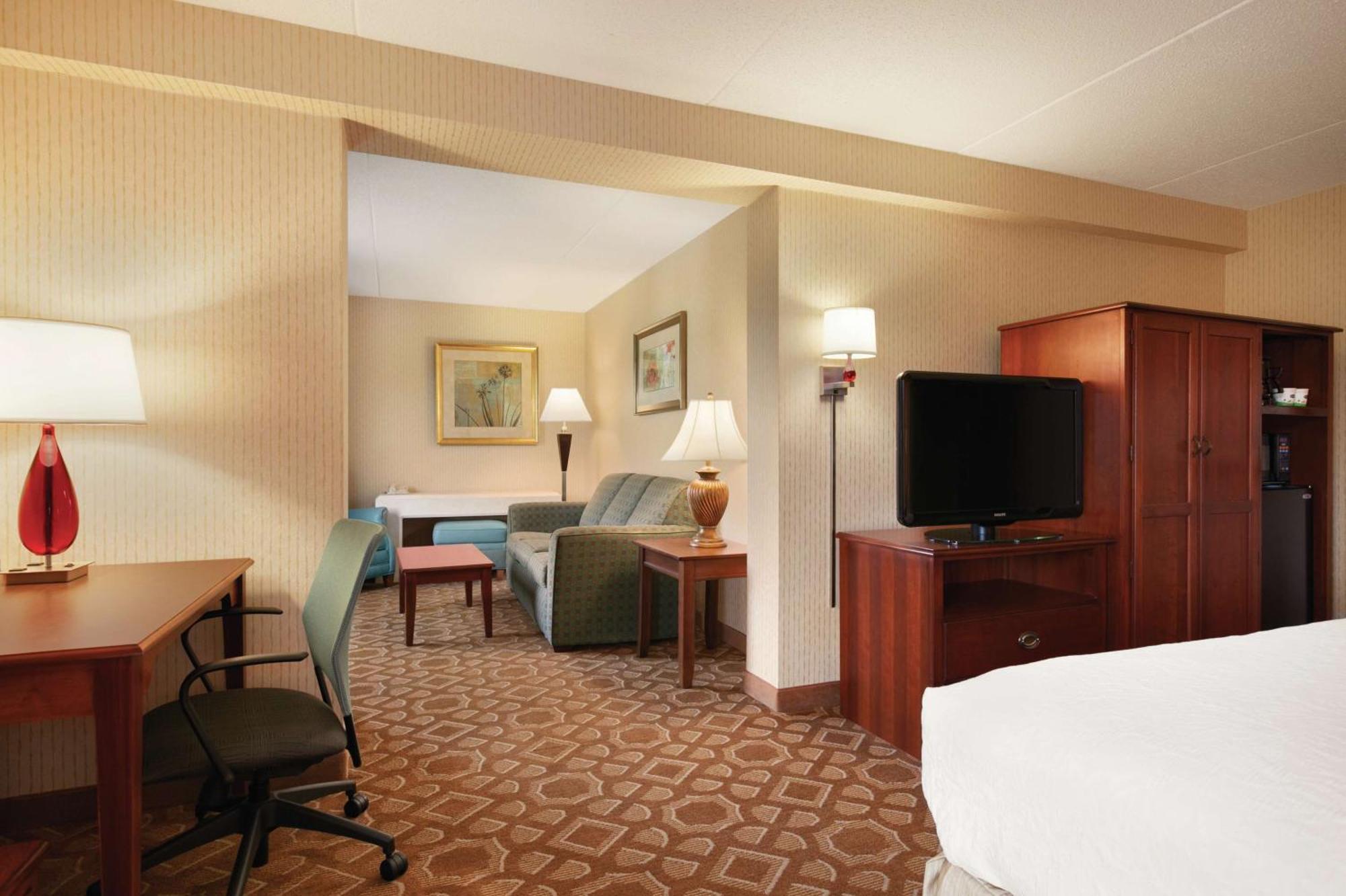 Hampton Inn - Йорк Екстериор снимка
